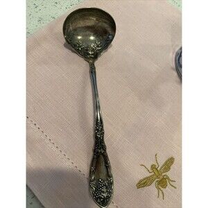La Vigne by 1881 Rogers Plate Silverplate Gravy Ladle 6 3/4"